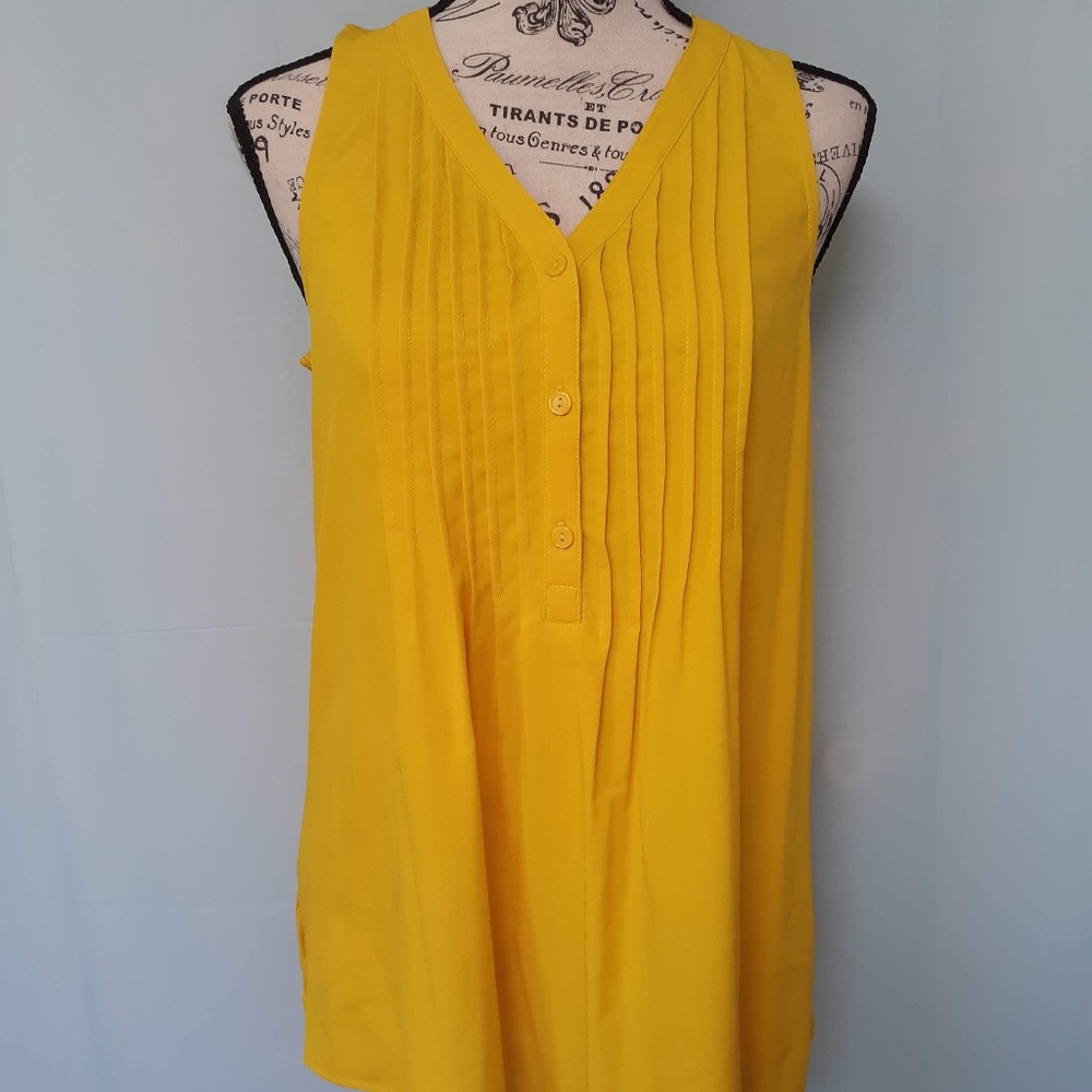 Merona Yellow Sleeveless Top